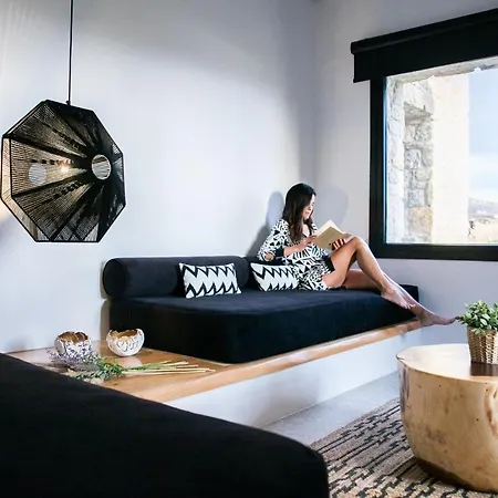 Bo By Mykonos Rocks 4* Agrari (Mykonos)