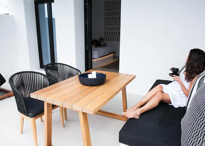 Nimbus Eden Hotel apartamentowy Agrari (Mykonos)