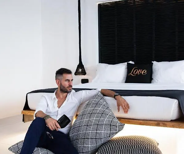 Nimbus Eden 4* Agrari (Mykonos)